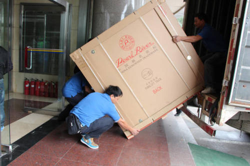 沙洋钢琴贵重工艺品无忧运